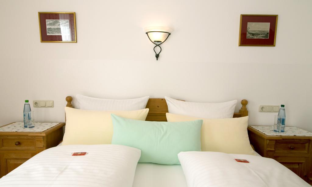 Hotel Klara Birnbaum Erlangen Buitenkant foto