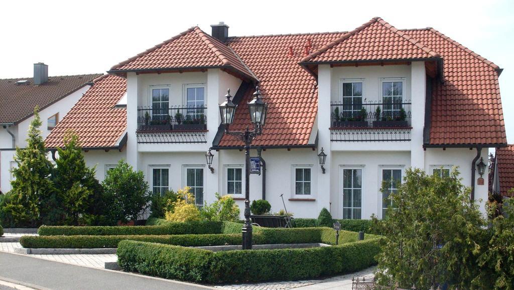 Hotel Klara Birnbaum Erlangen Buitenkant foto
